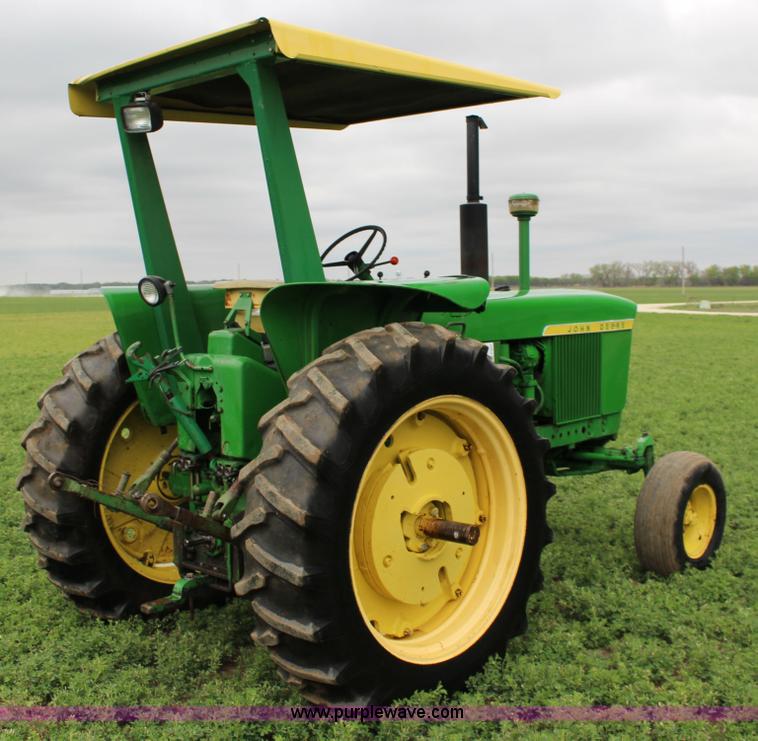 image for item F7677 1963 John Deere 3010 tractor