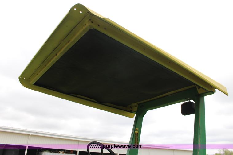 image for item F7677 1963 John Deere 3010 tractor