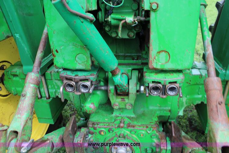 image for item F7677 1963 John Deere 3010 tractor