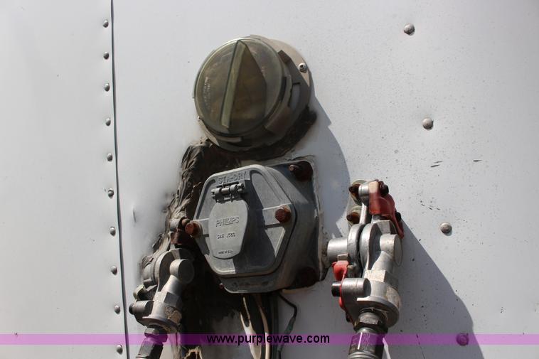 image for item F7727 1994 Great Dane dry van trailer