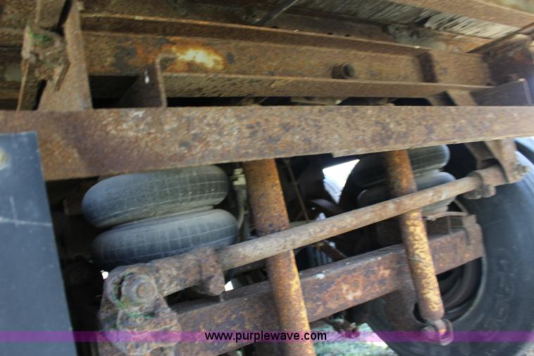 image for item F7727 1994 Great Dane dry van trailer