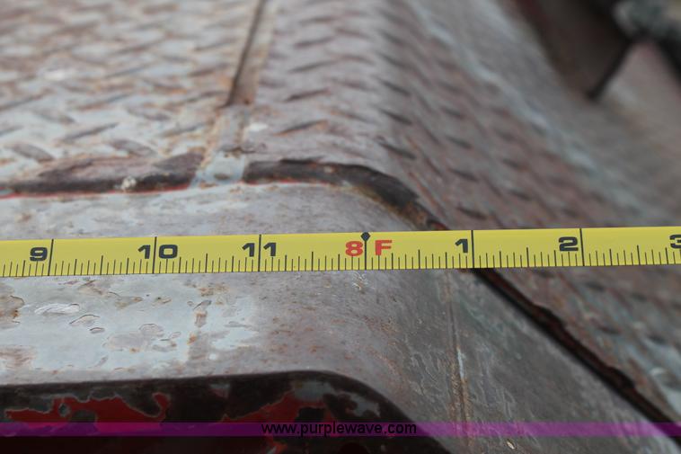 image for item H1529 1992 Wilson Muv-All drop deck trailer