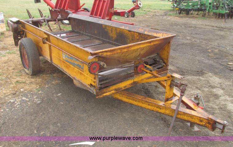 image for item H4694 Kelley Ryan Spread Away manure spreader