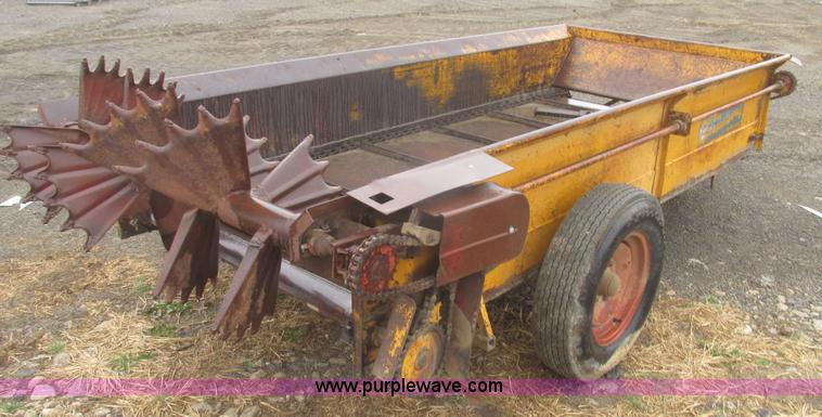 image for item H4694 Kelley Ryan Spread Away manure spreader