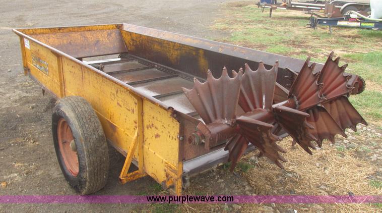 image for item H4694 Kelley Ryan Spread Away manure spreader