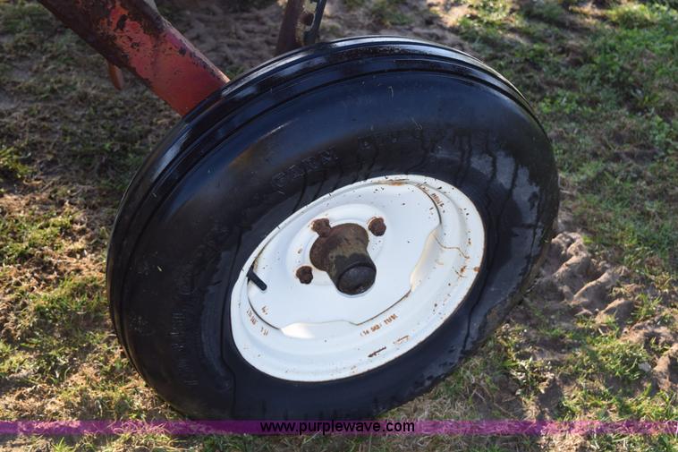 image for item H5152 Anhydrous applicator