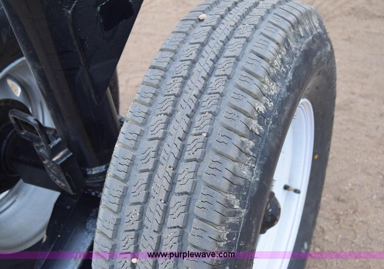 image for item H8596 Header trailer