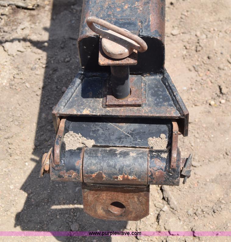 image for item H8608 Twin Diamond Strip Cat strip tiller