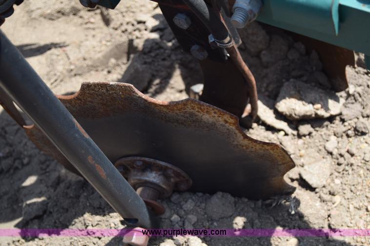 image for item H8608 Twin Diamond Strip Cat strip tiller