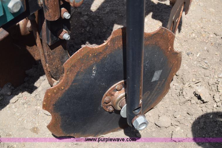 image for item H8608 Twin Diamond Strip Cat strip tiller