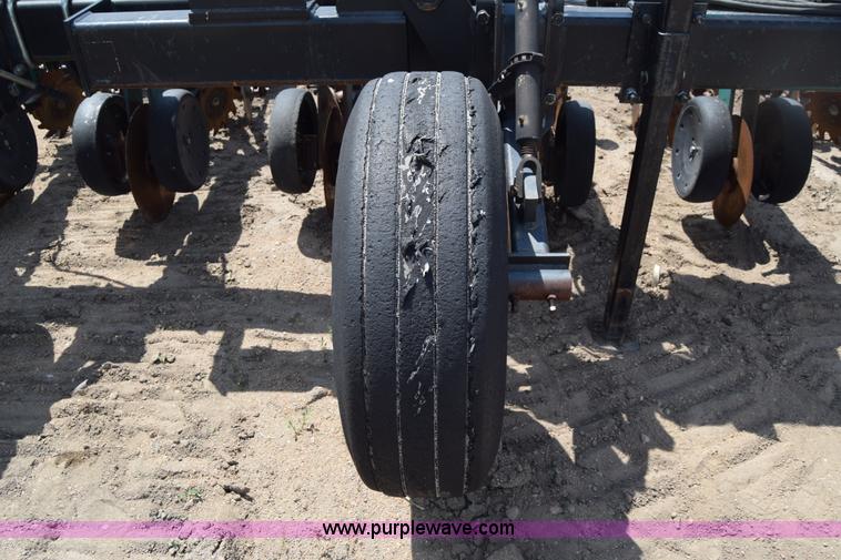 image for item H8608 Twin Diamond Strip Cat strip tiller