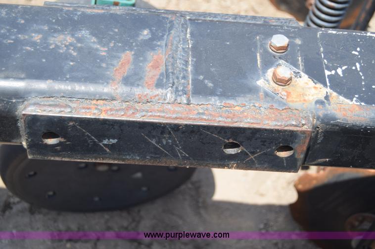 image for item H8608 Twin Diamond Strip Cat strip tiller