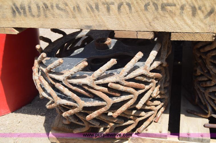 image for item H8608 Twin Diamond Strip Cat strip tiller