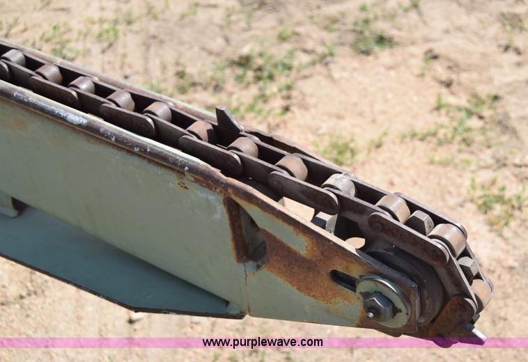 image for item H8613 Kosch bale handler