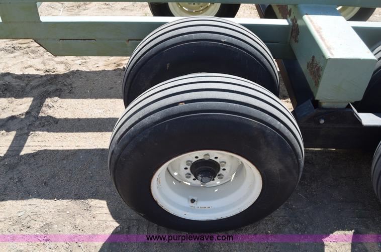 image for item H8613 Kosch bale handler