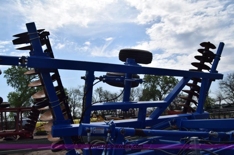 image for item H8614 2013 Landoll 6230-30 disk