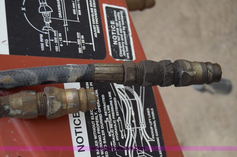 image for item H8616 2002 Hesston 4910 large square baler