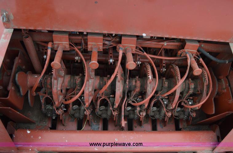 image for item H8616 2002 Hesston 4910 large square baler