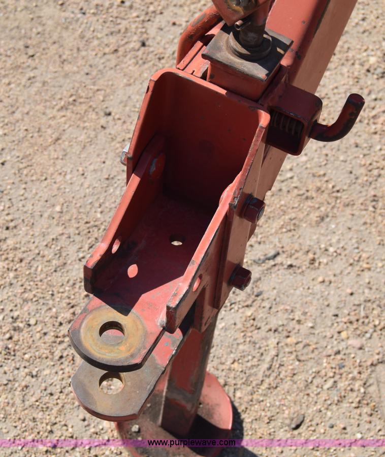 image for item H8620 New Holland 216 twin fold rake