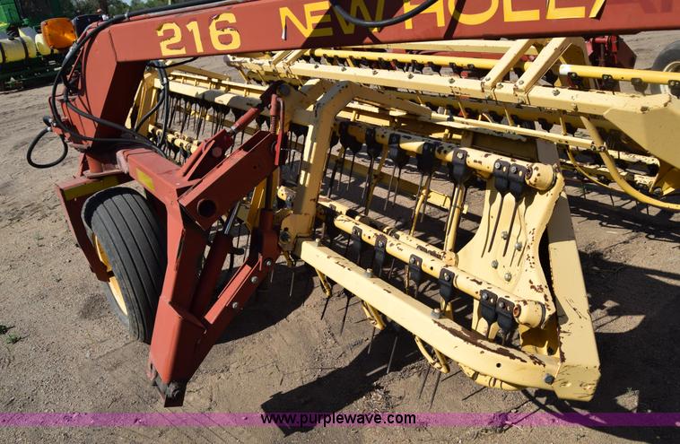 image for item H8620 New Holland 216 twin fold rake