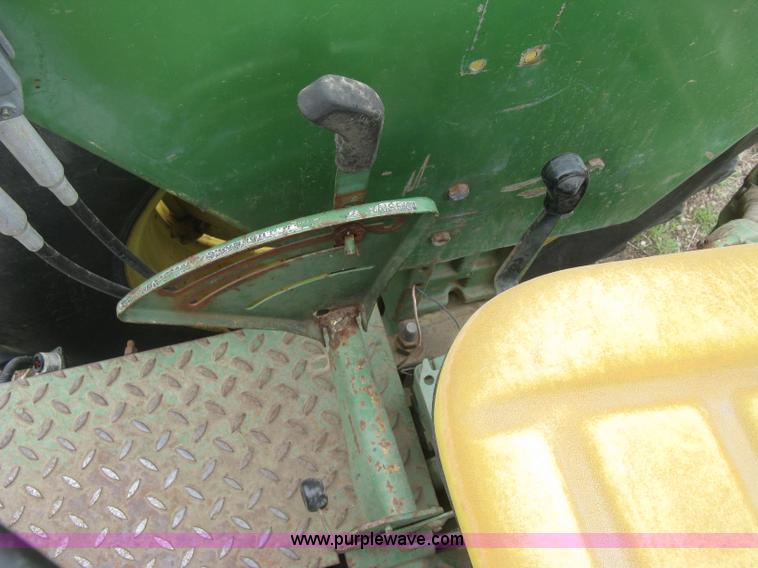 image for item H8648 John Deere 2840 tractor