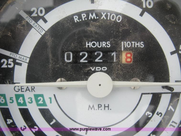 image for item H8648 John Deere 2840 tractor