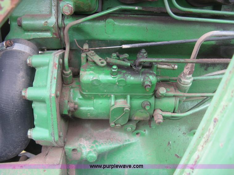 image for item H8648 John Deere 2840 tractor
