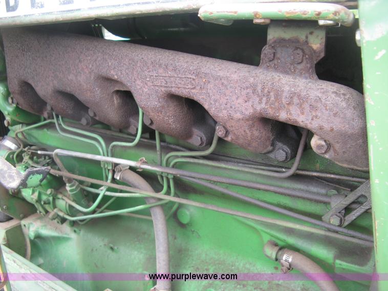 image for item H8648 John Deere 2840 tractor