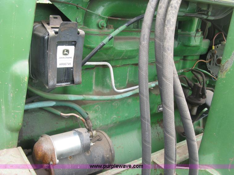 image for item H8648 John Deere 2840 tractor
