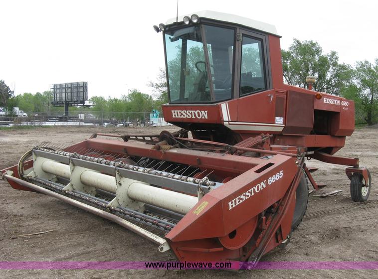 image for item H8652 1981 Hesston 6550 self-propelled windrower