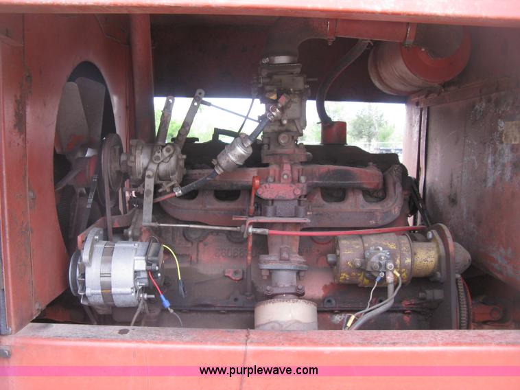 image for item H8652 1981 Hesston 6550 self-propelled windrower