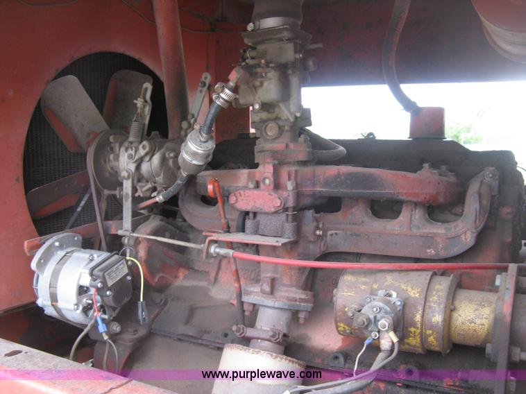 image for item H8652 1981 Hesston 6550 self-propelled windrower