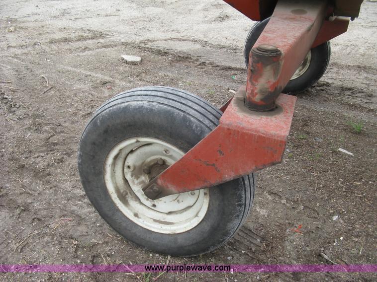 image for item H8652 1981 Hesston 6550 self-propelled windrower