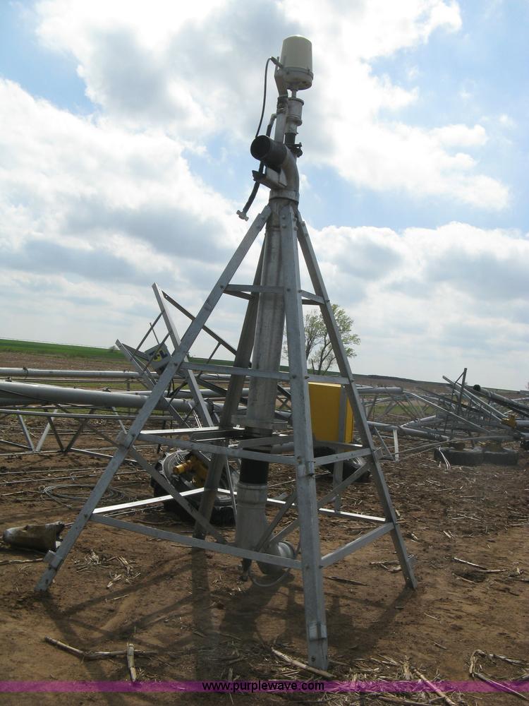 image for item H8665 2014 T-L irrigation system pivot