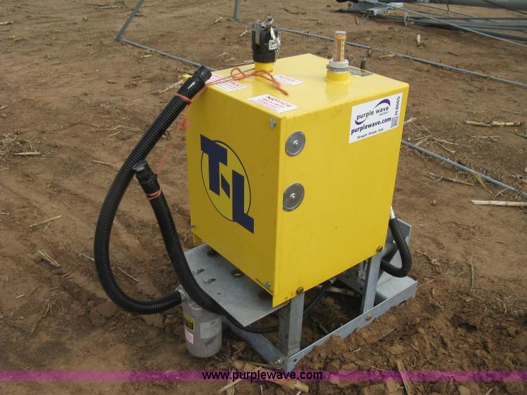 image for item H8665 2014 T-L irrigation system pivot