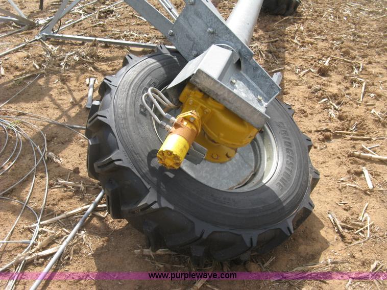 image for item H8665 2014 T-L irrigation system pivot