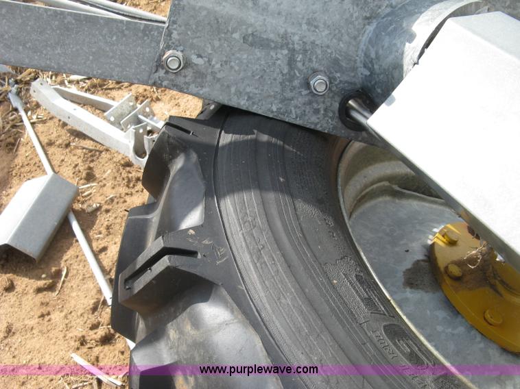 image for item H8665 2014 T-L irrigation system pivot