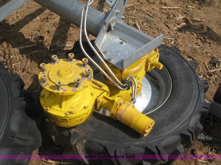 image for item H8665 2014 T-L irrigation system pivot