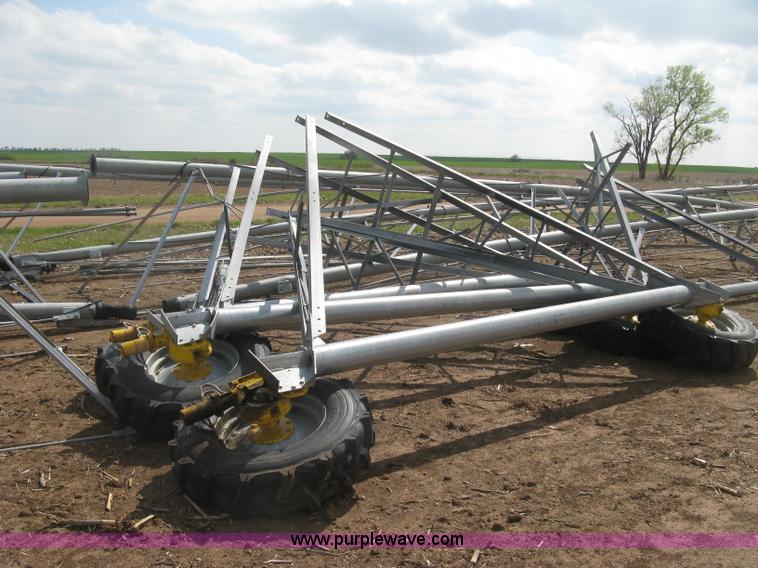 image for item H8665 2014 T-L irrigation system pivot