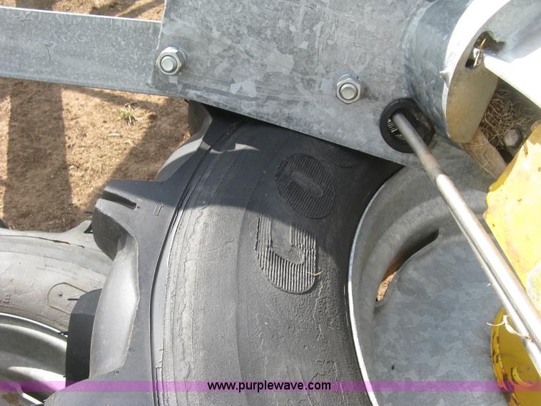 image for item H8665 2014 T-L irrigation system pivot