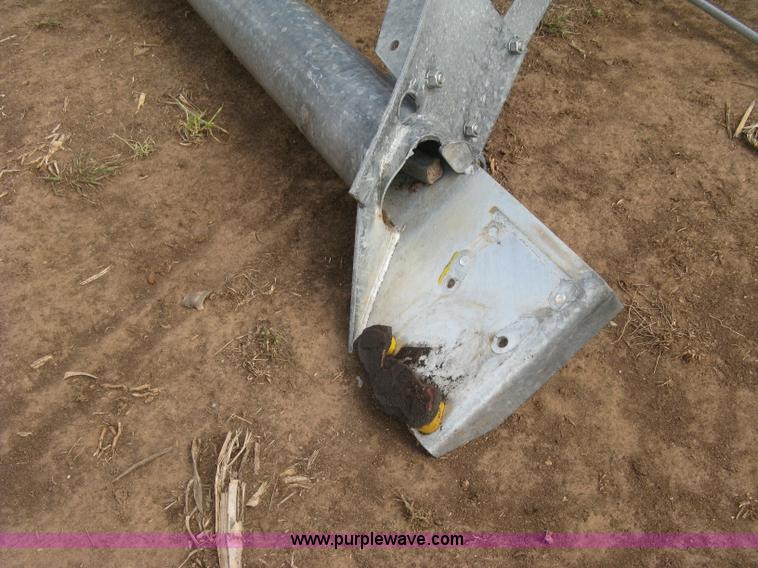 image for item H8665 2014 T-L irrigation system pivot