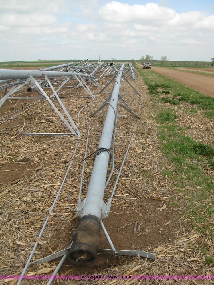 image for item H8665 2014 T-L irrigation system pivot