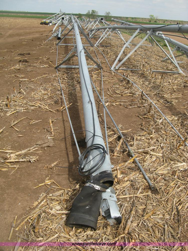 image for item H8665 2014 T-L irrigation system pivot