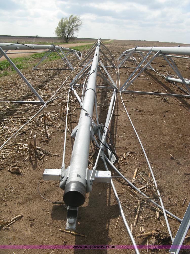 image for item H8665 2014 T-L irrigation system pivot