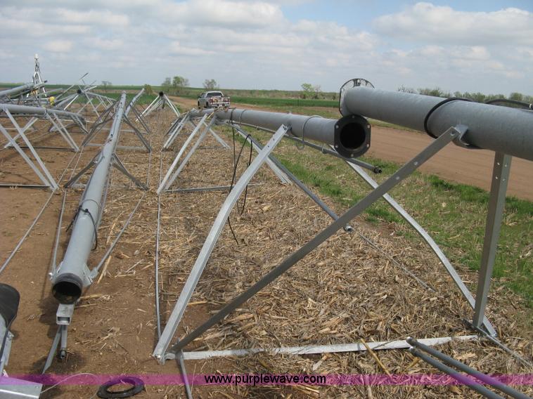 image for item H8665 2014 T-L irrigation system pivot