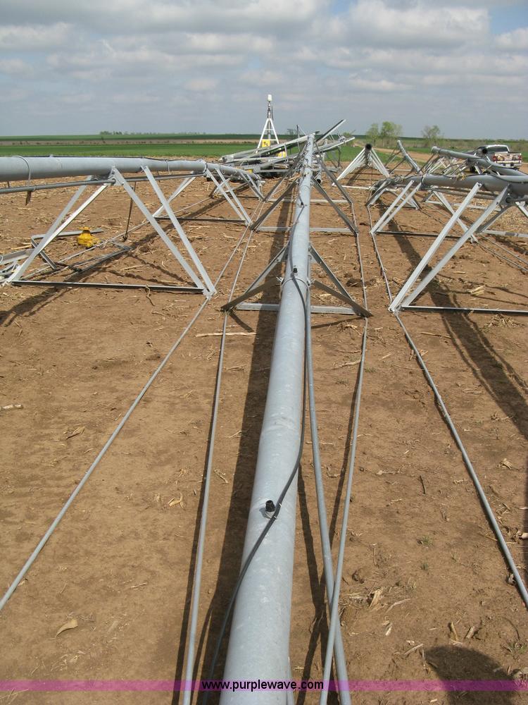 image for item H8665 2014 T-L irrigation system pivot