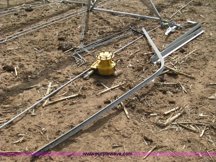 image for item H8665 2014 T-L irrigation system pivot