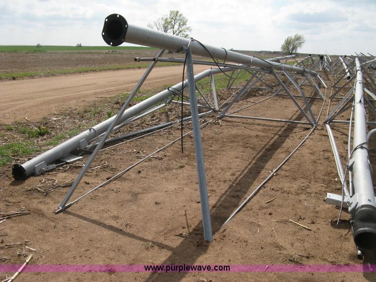 image for item H8665 2014 T-L irrigation system pivot