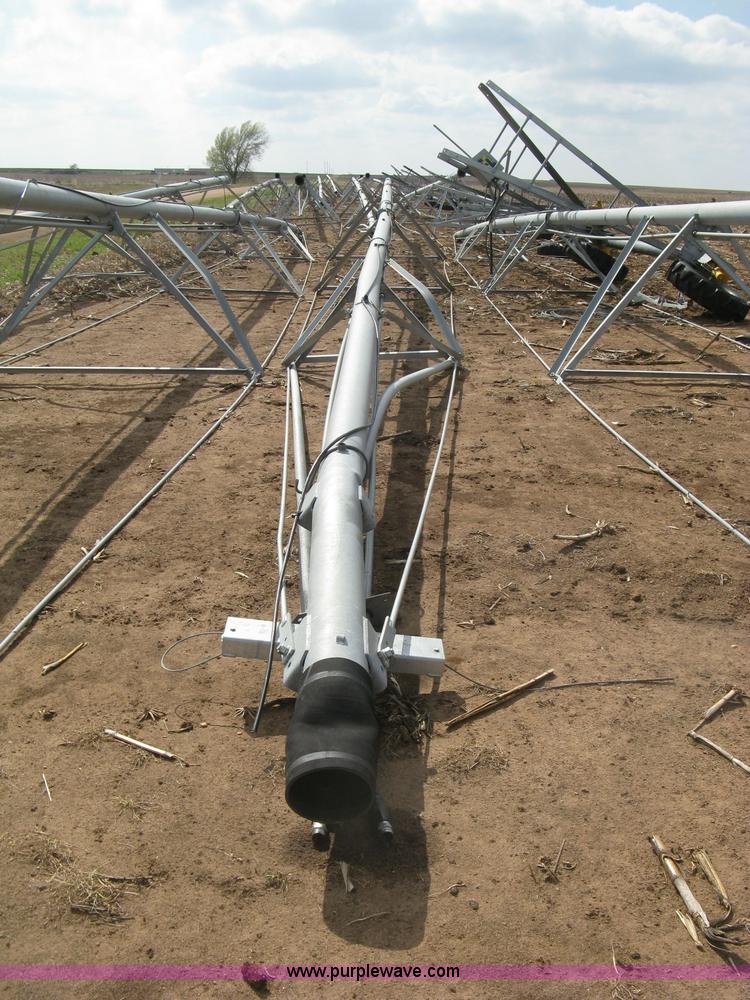 image for item H8665 2014 T-L irrigation system pivot