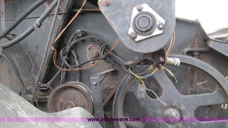 image for item I3052 1979 Gleaner M2 combine